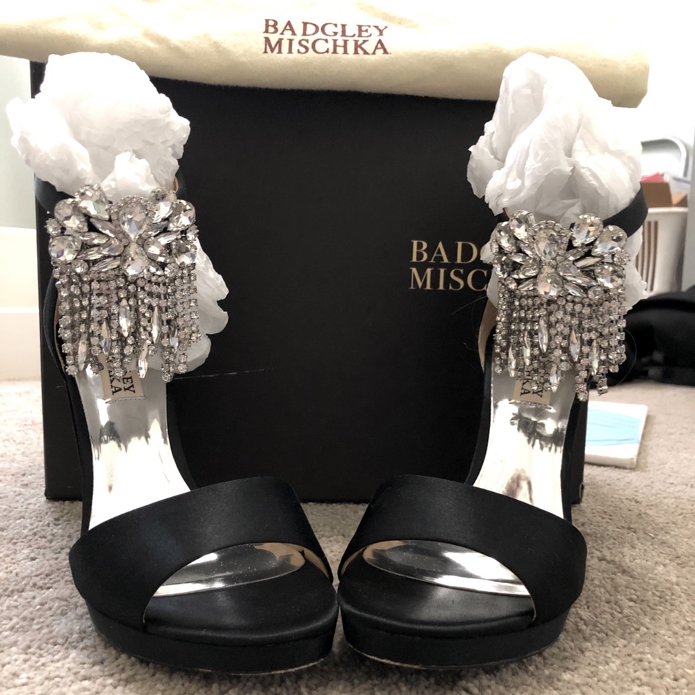 Badgley Mischka Fascinate Heels - Black